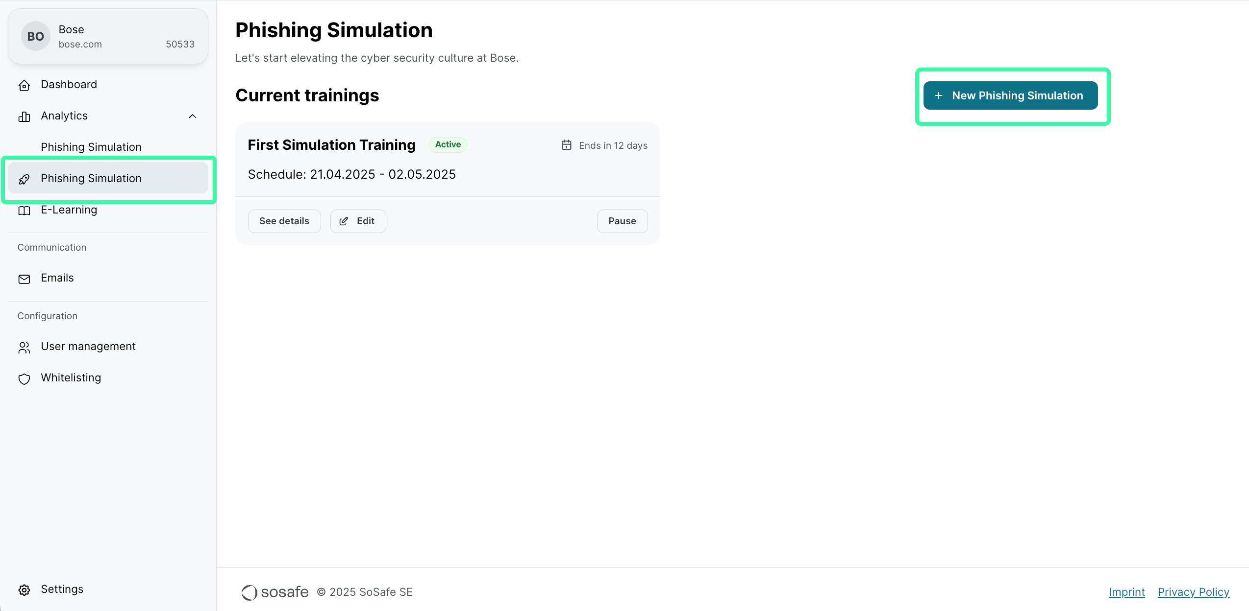 Phishing Simulation Menüpunkt auf der Partner Platform mit Bereich Aktuelle Schulungen. Die Schaltfläche plus Neue Phishing-Simulation oben rechts ist grün markiert.